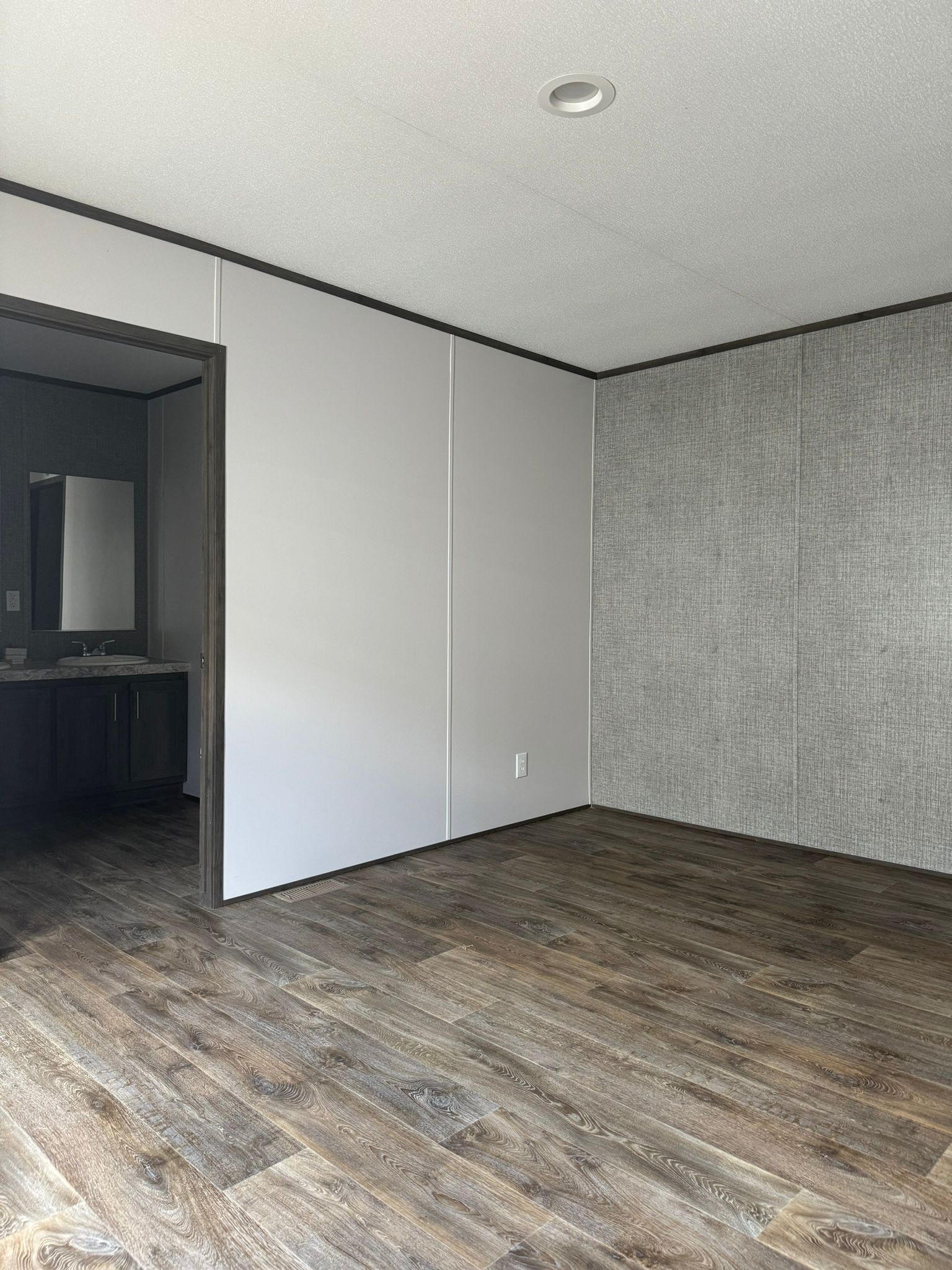 WhatsApp Image 2024 11 11 at 5.45.43 PM 1