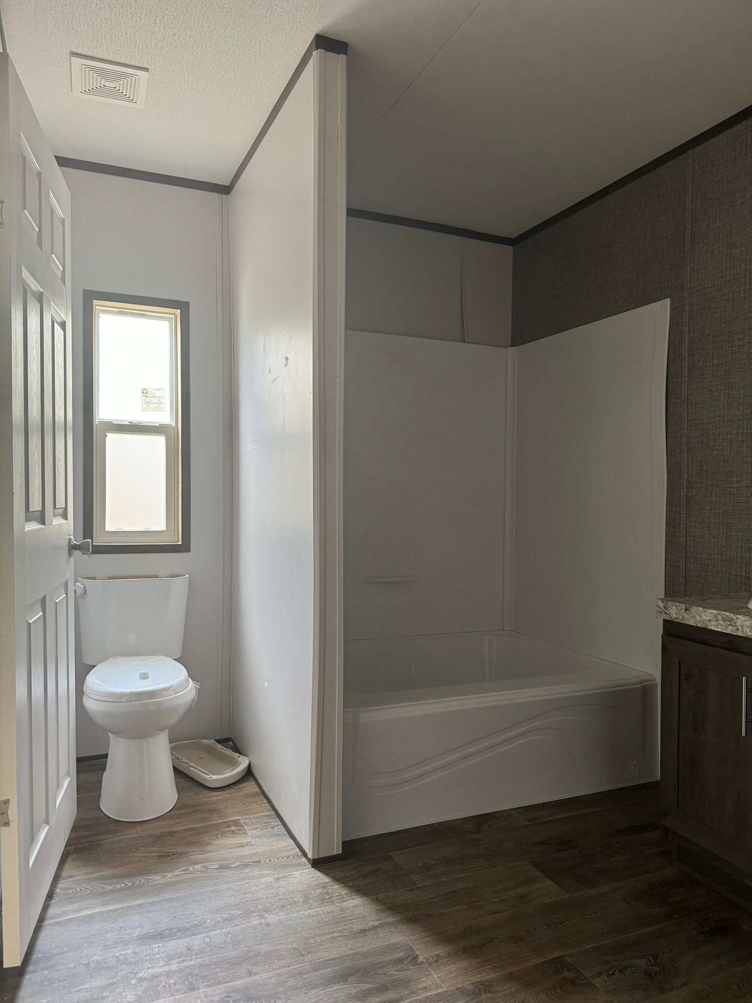 WhatsApp Image 2024 11 11 at 5.45.44 PM 1