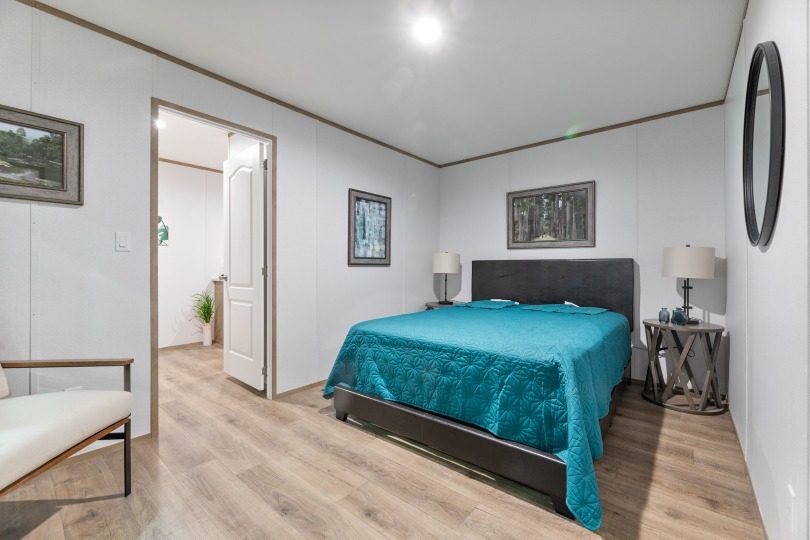 24 c 170 theaugustra 16562a bed 002 web 1739546165655 810 12