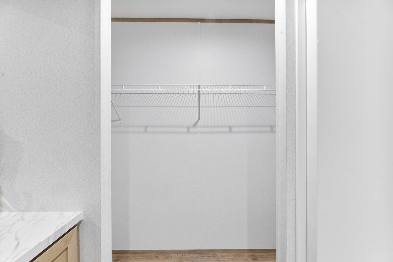 24 c 170 theaugustra 16562a interior 001 web 1739546156445 1323 12