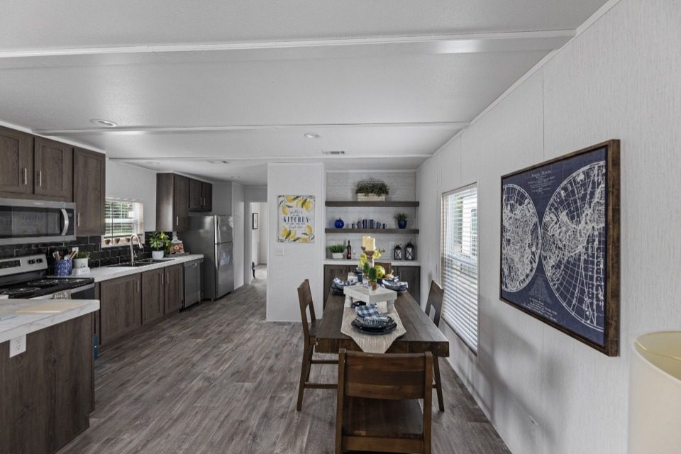 24 fw 240 pinnacle 16763p dining 001 web 1714493531335 960 12