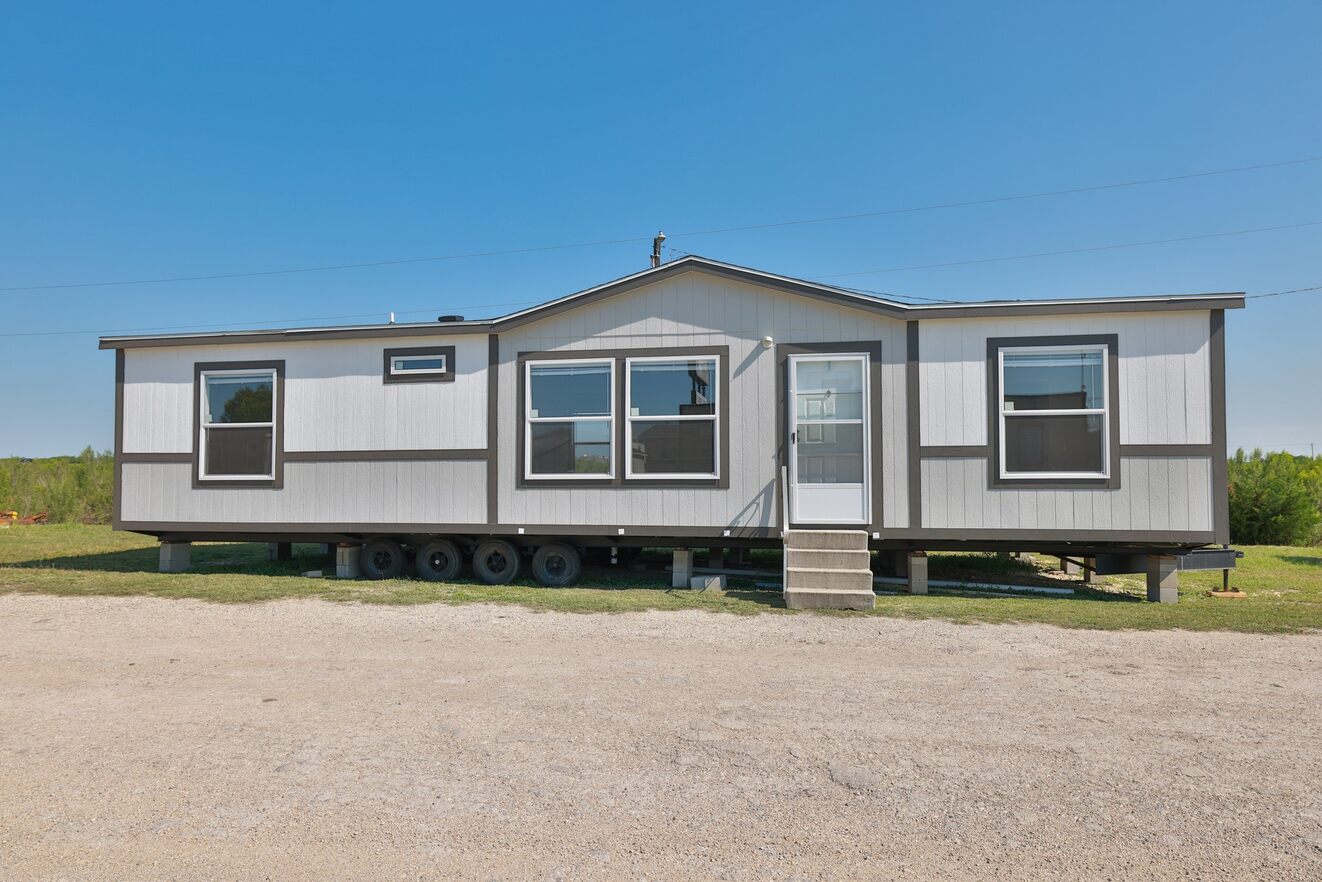 45 web or mls 17325 camino real 1747427472046 1323 12