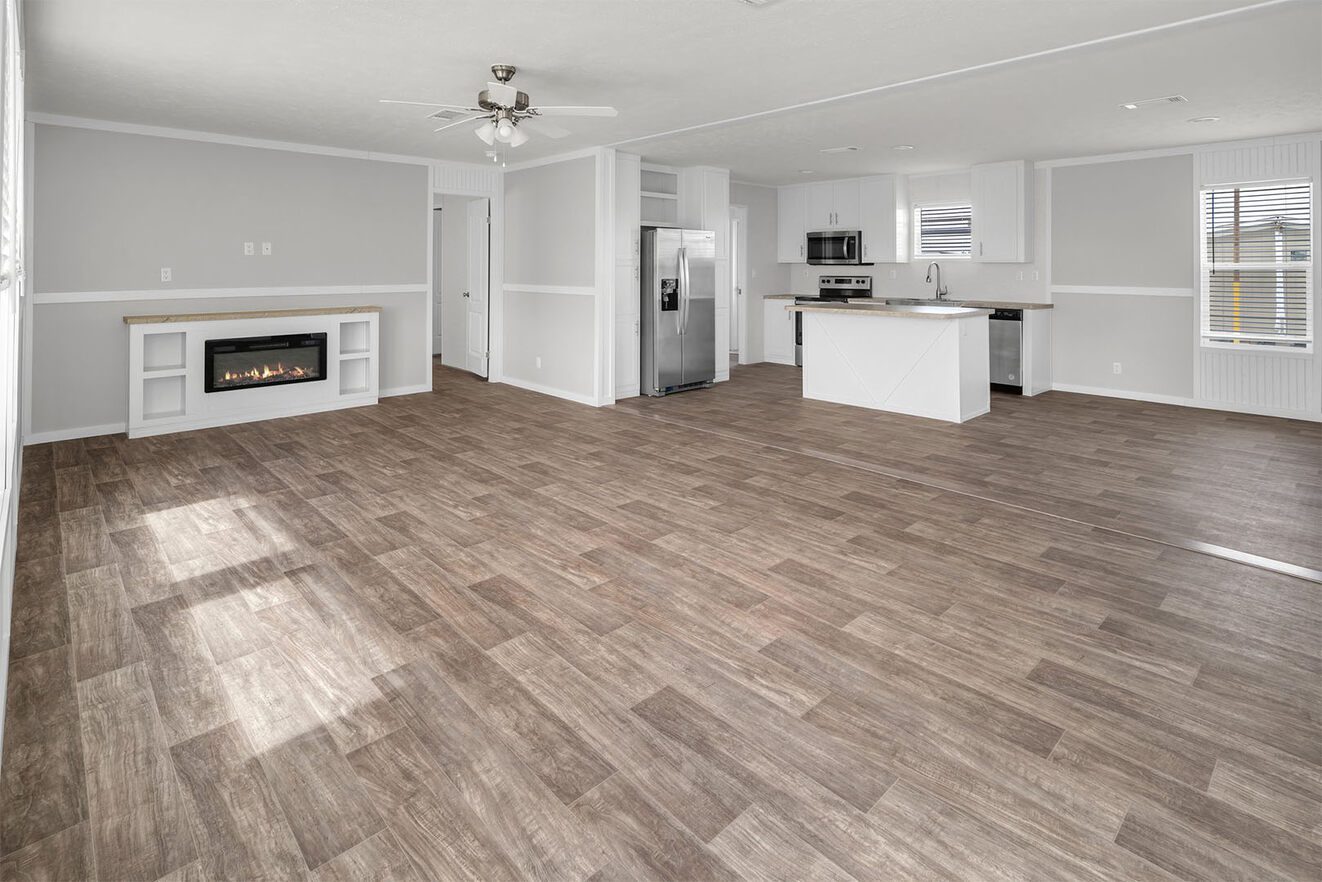 4 web or mls living room diningarea 1689605527113 1323 12