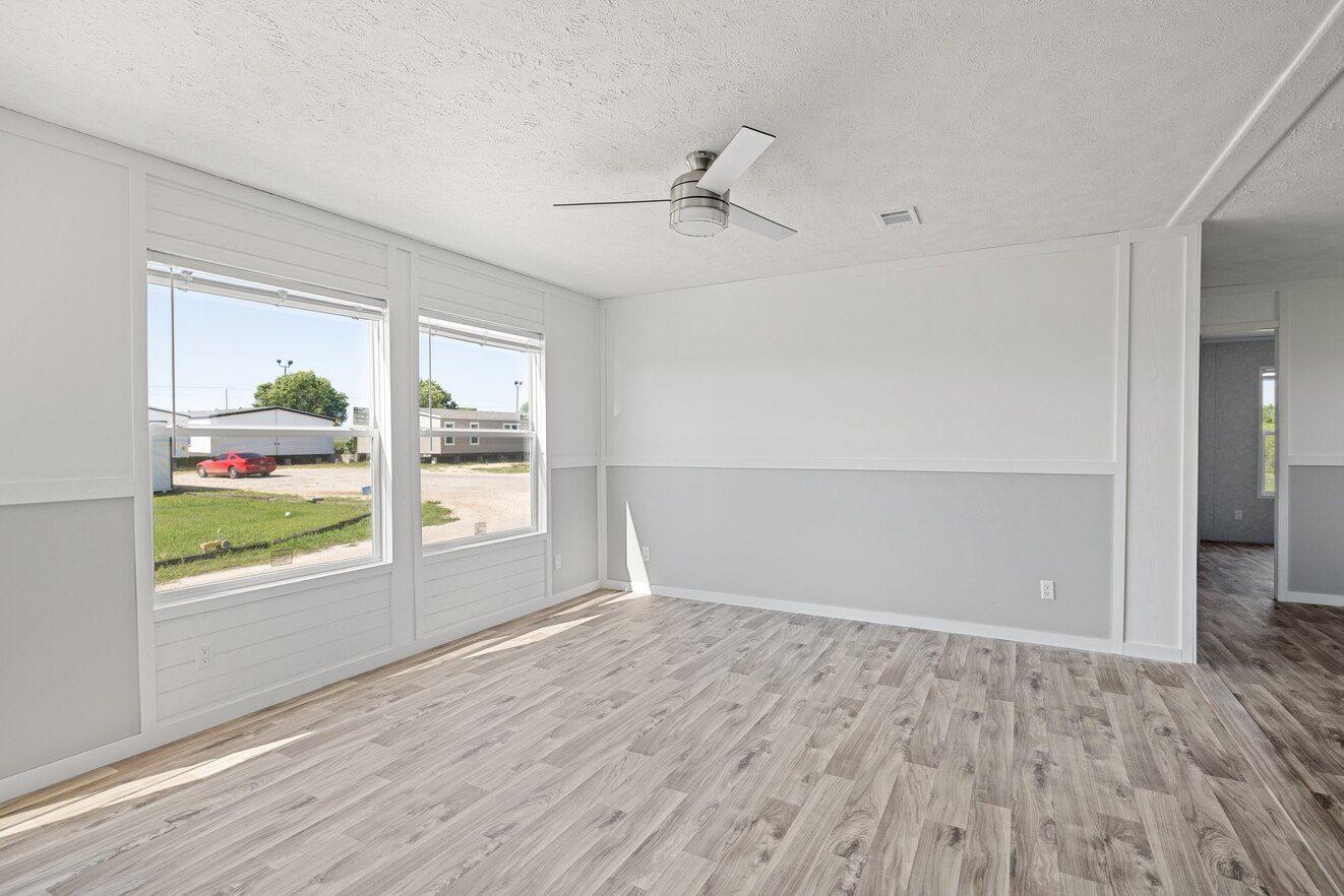 51 web or mls 17325 camino real 1747427455571 1323 12